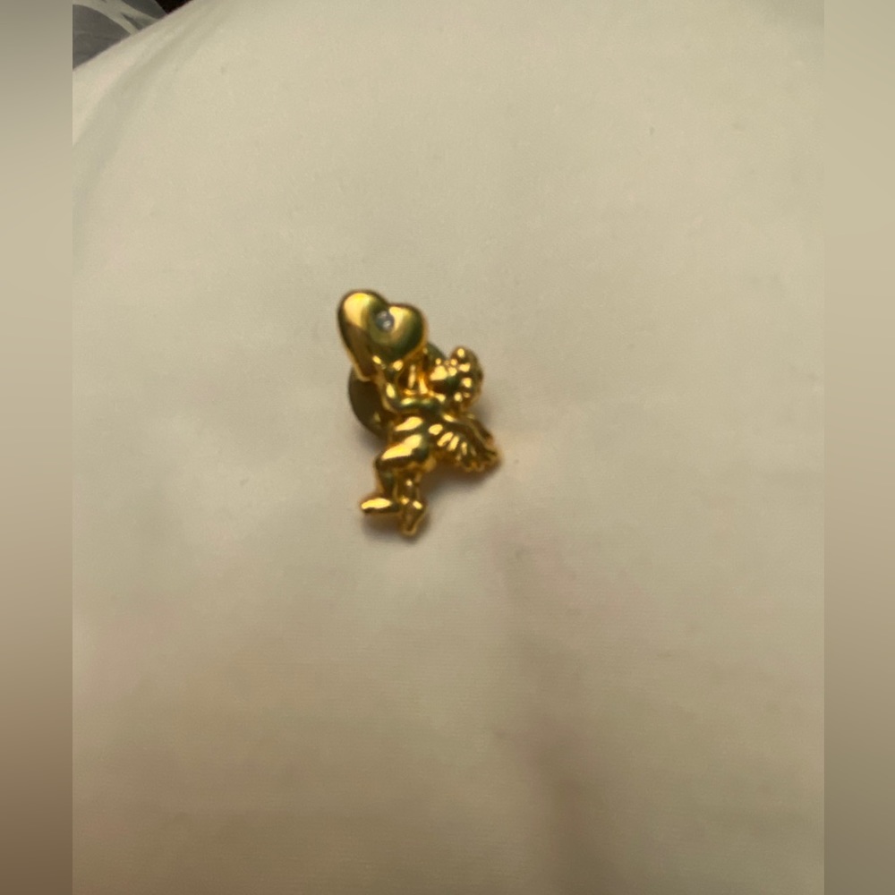 Love Angel Pin